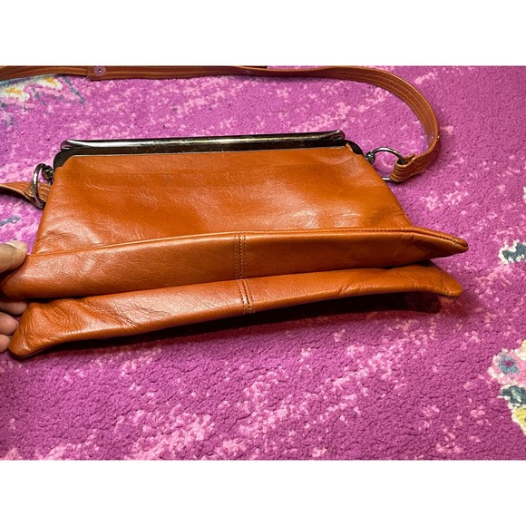 1970s Ruth Saltz Tan Leather Handbag - Picture 5 of 9